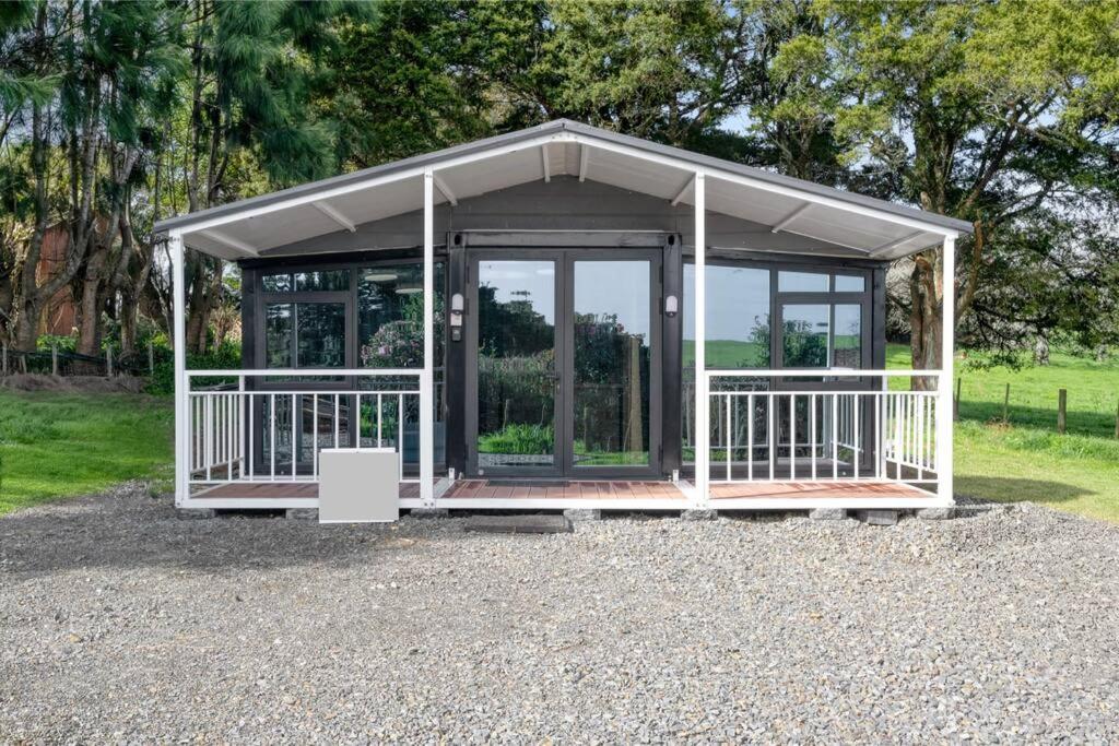 2 Bedrooms Cabin 5 Min To Pukekohe Town Centre Extérieur photo